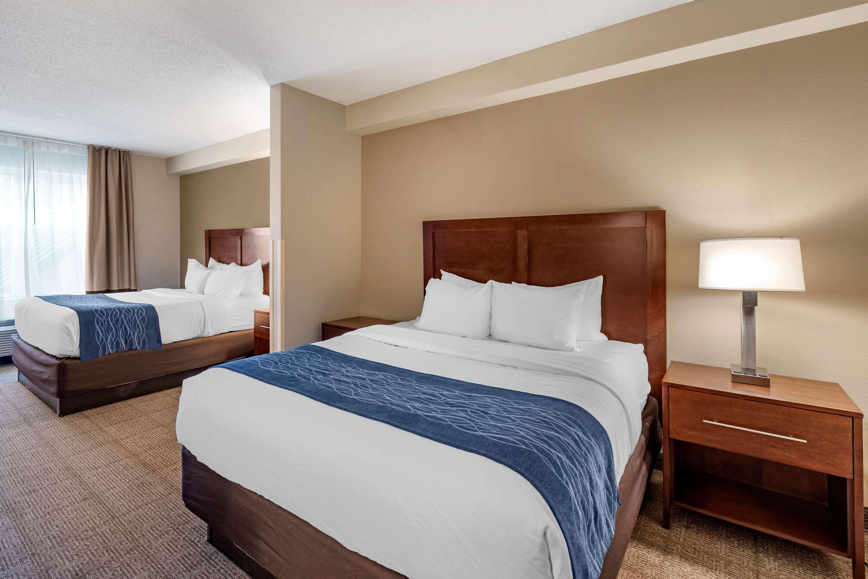 Comfort Inn & Suites Virginia Beach - Norfolk Airport Екстериор снимка