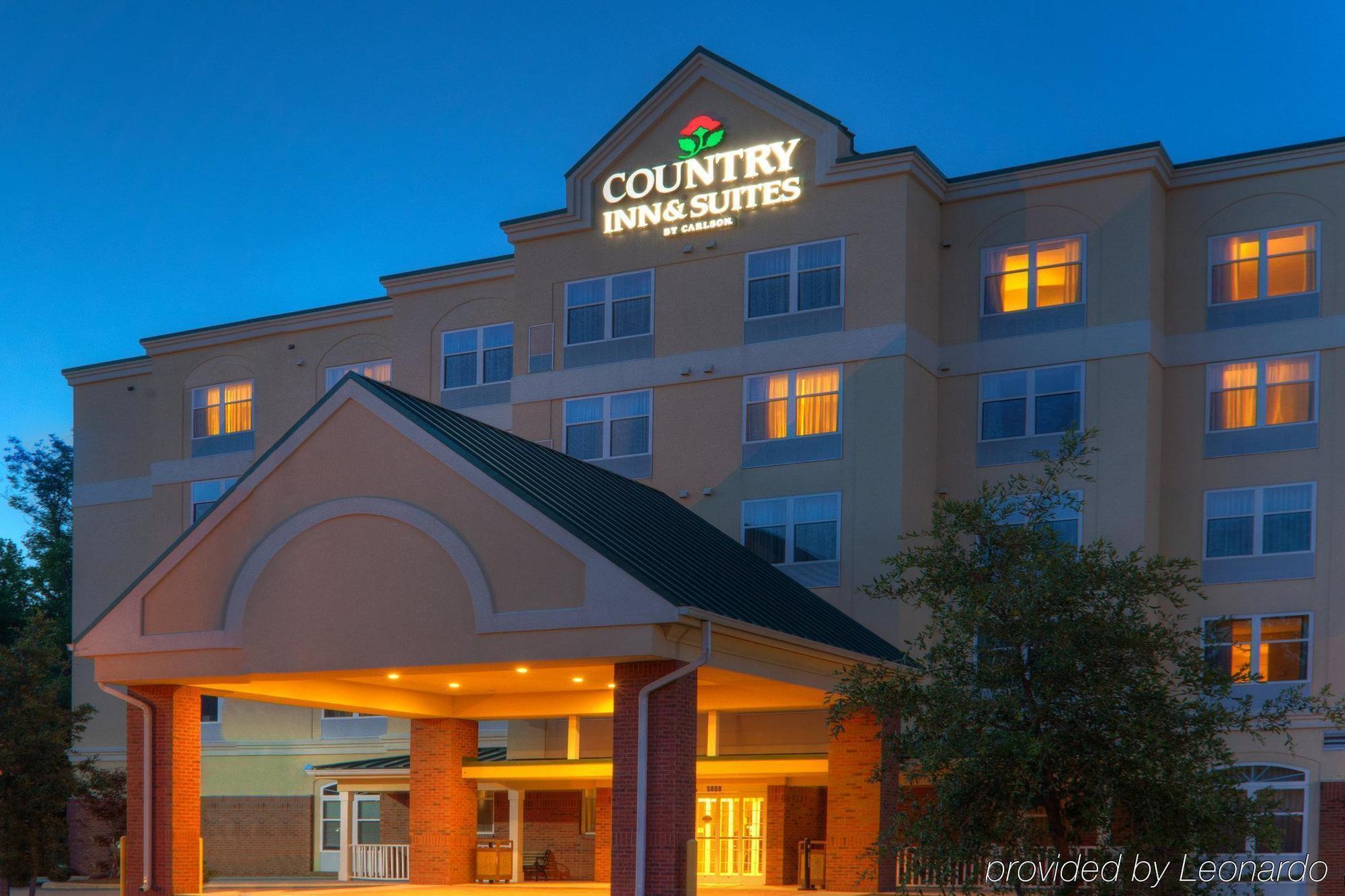 Comfort Inn & Suites Virginia Beach - Norfolk Airport Екстериор снимка